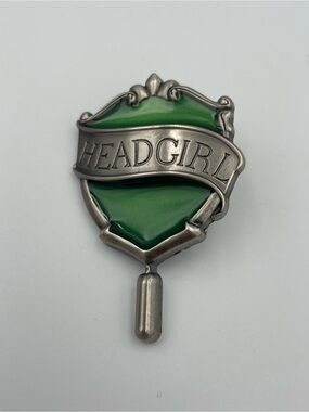 Universal Studios Harry Potter Head Girl Pin